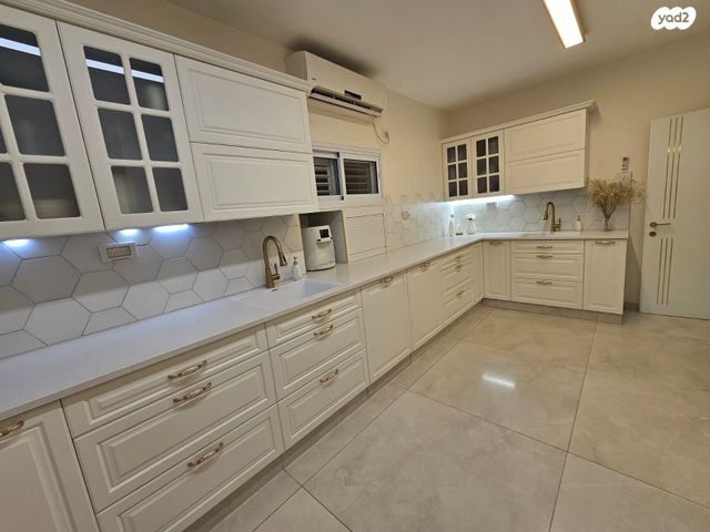 דופלקס, שדרות הרב לוין, רובע ז', אשדוד