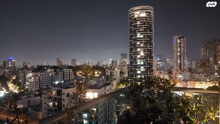 גג/ פנטהאוז, שדרת התמרים, שכונת בן גוריון, מרכז העיר ג', רמת גן