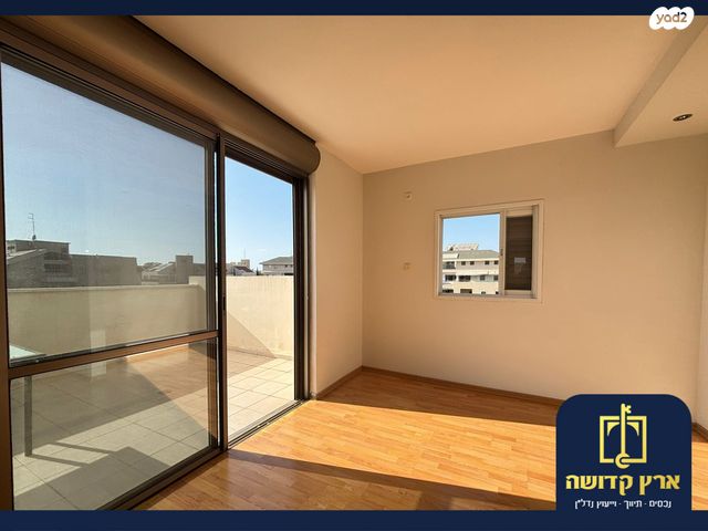 דופלקס, הדרים, הדרים החדשה, כפר סבא