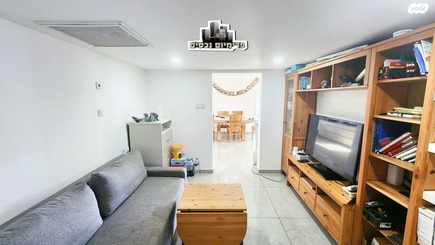 גג/ פנטהאוז, השקד, עין שרה, נהריה