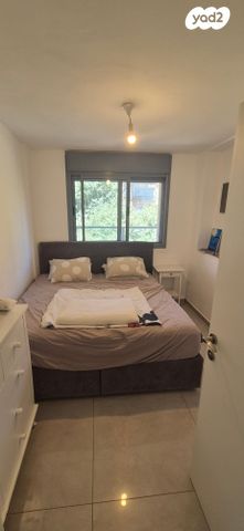 דירה, אברהם שטרן, קרית היובל, ירושלים