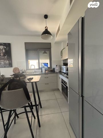 דירה, הסנה 9, יד לבנים, רמת גן