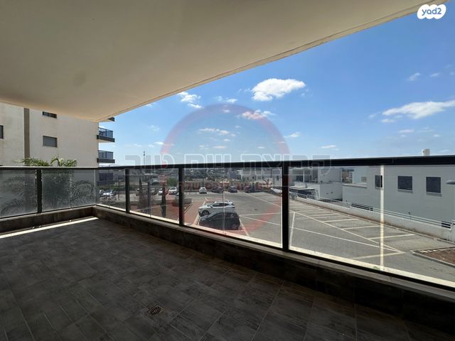 דירה, דבורה הנביאה, רובע יזרעאל סביוני העמק, עפולה