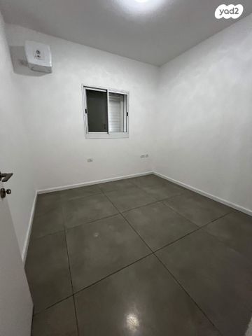 דירה, דרך עכו חיפה 150, מרכז העיר, סביניה, הוותיקה, קרית ביאליק