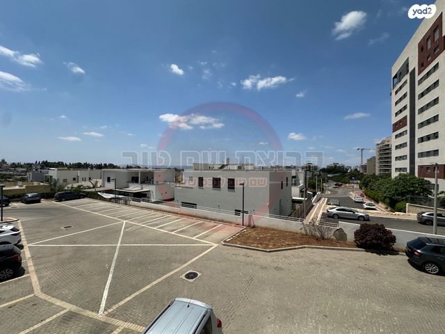 דירה, דבורה הנביאה, רובע יזרעאל סביוני העמק, עפולה