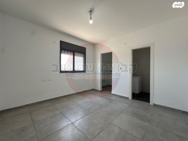 דירה, דבורה הנביאה, רובע יזרעאל סביוני העמק, עפולה