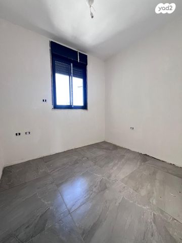 דירה, החשמונאים 51, לב העיר, בת ים