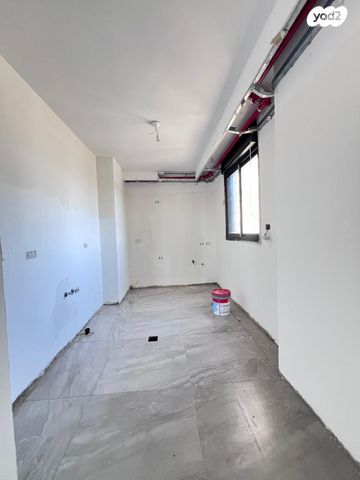 דירה, החשמונאים 51, לב העיר, בת ים