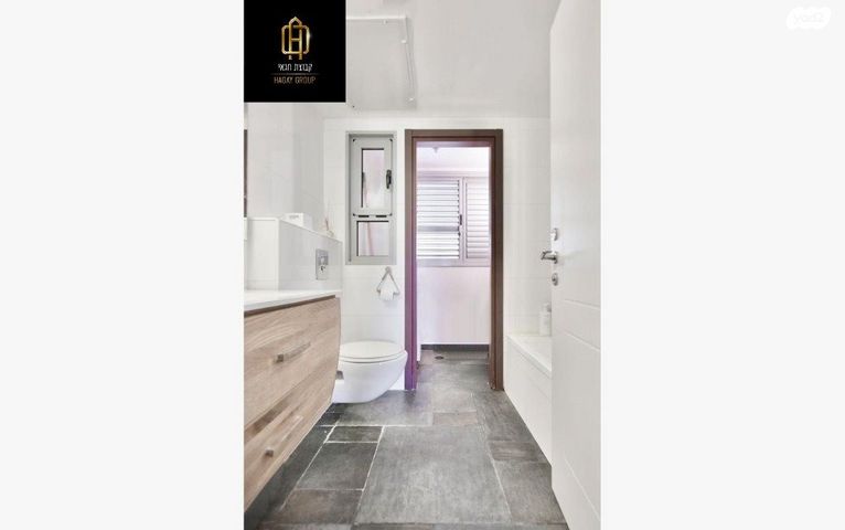 דירה, שדרות האלונים 9, פארק המושבה, באר יעקב