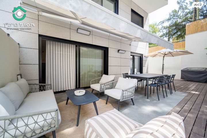 דירת גן, גבע, ארלוזורוב, גבעתיים