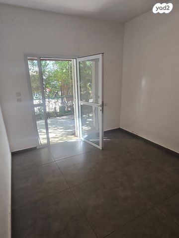 דירת גן, החלוץ, בית הכרם, רמת בית הכרם, ירושלים