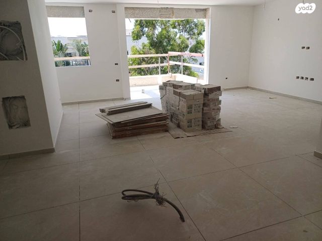 דירה, הגדוד העברי, קרית ויצמן, רעננה