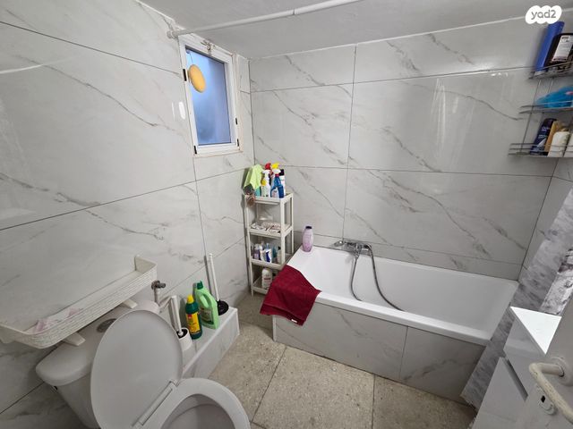 גג/ פנטהאוז, שלום עליכם, אברמסקי, קרית אתא