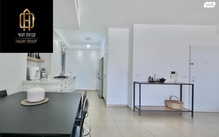 דירה, שדרות האלונים 9, פארק המושבה, באר יעקב