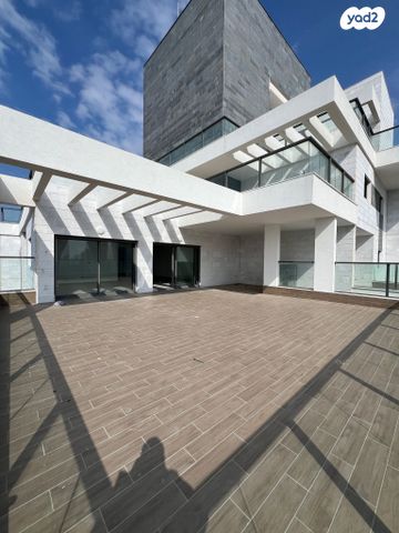 גג/ פנטהאוז, נתניה