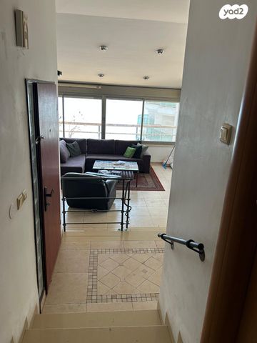 גג/ פנטהאוז, טבריה