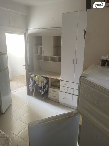 דירה, בלפור 23, הגבול רוטשילד, בת ים