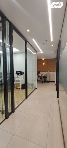 משרדים, הנגר, אזור תעשיה נווה נאמן, הוד השרון