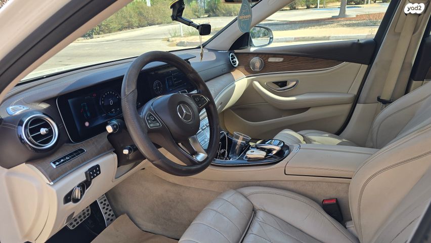 מרצדס-בנץ E-class