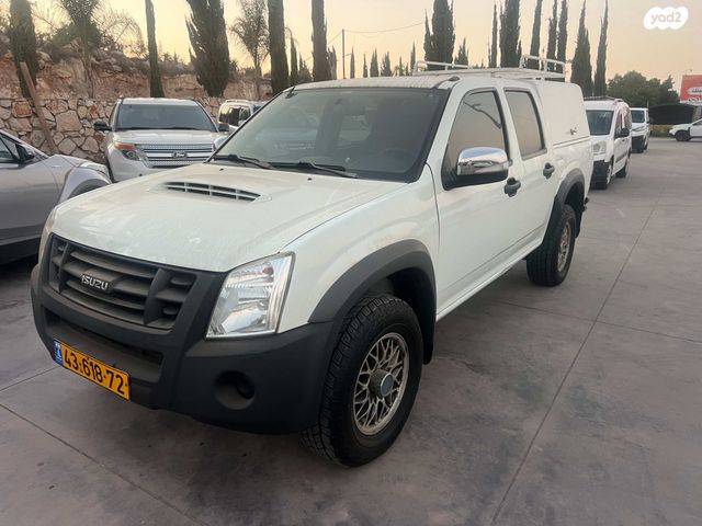 מודעת רכב איסוזו די-מקס