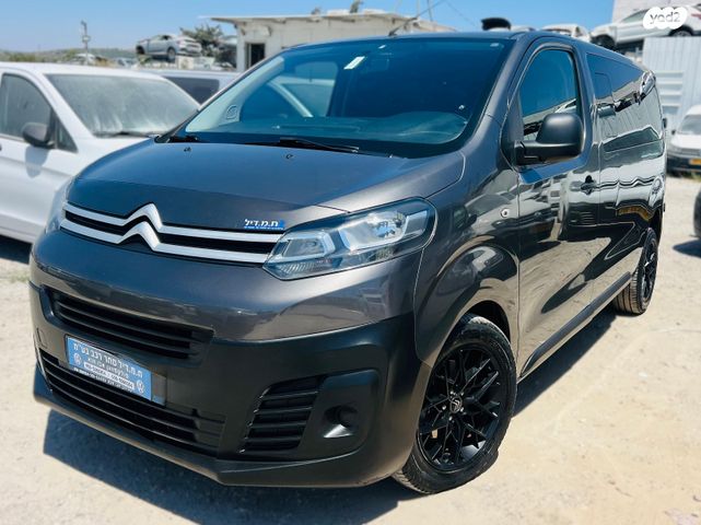 מודעת רכב סיטרואן ג'אמפי