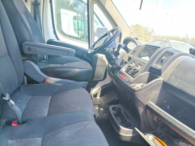 פיג'ו בוקסר