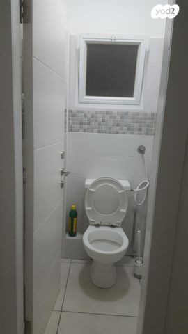 דירה, נחל אשכול 412, קרית ארבע, קרית ארבע