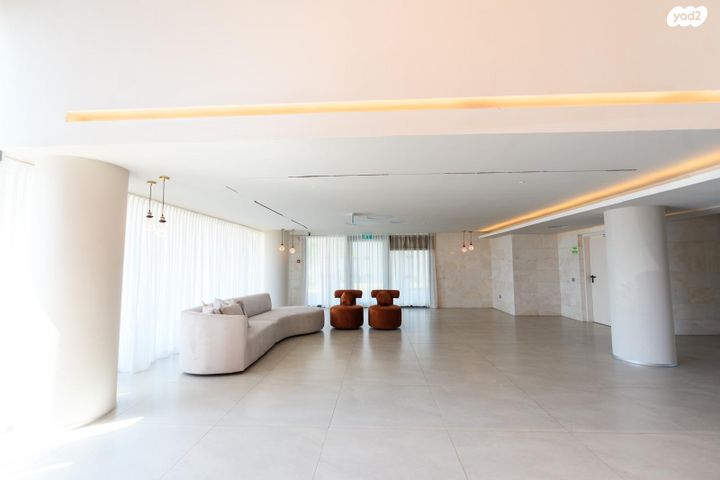 דירה, אור ים, אור עקיבא