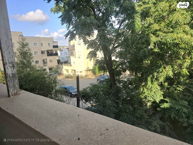 דירה, שדרות כצנלסון 11, מרכז העיר, קרית אתא