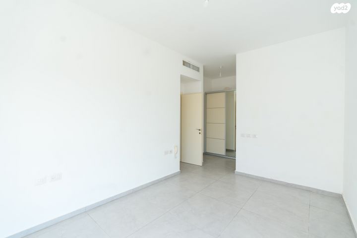 גג/ פנטהאוז, אור ים, אור עקיבא