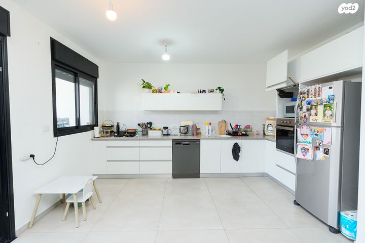 דירה, אור ים, אור עקיבא