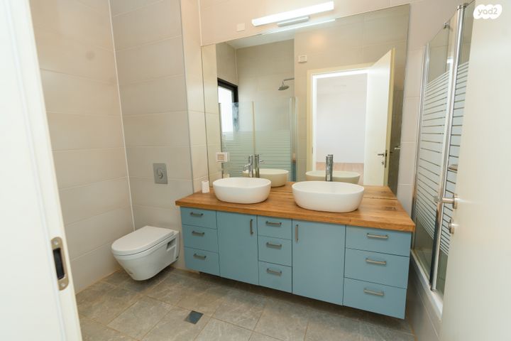 גג/ פנטהאוז, אור ים, אור עקיבא