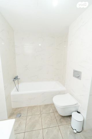 דירה, אור ים, אור עקיבא