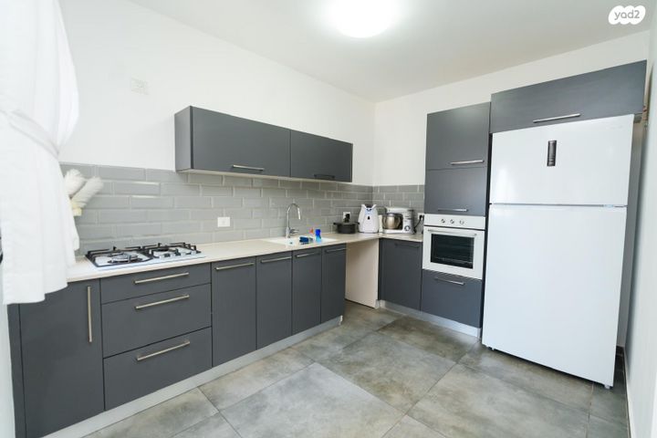 דירה, אור ים, אור עקיבא