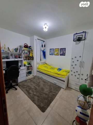 דירה, האלוף אהרון יריב 2, קרית אילון, חולון