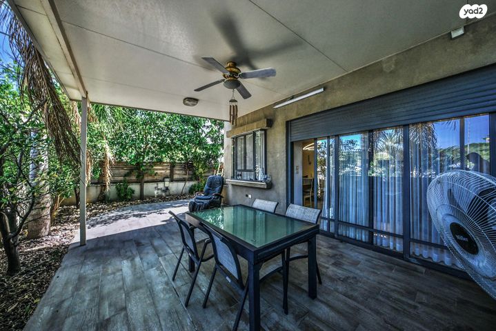 בית פרטי/ קוטג', לאה רבין, בנות חיל, ראשון לציון