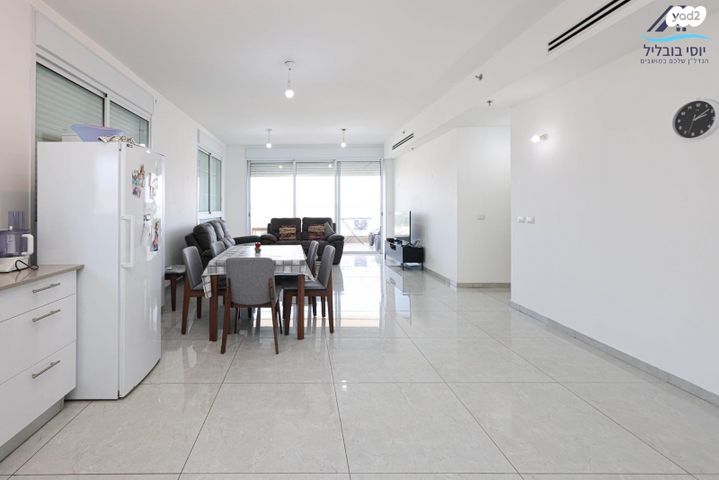 דירה, גבע, נתניה