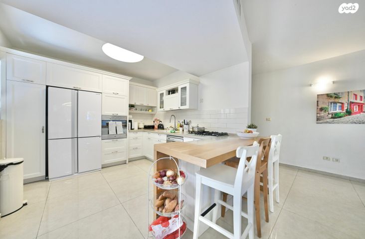 בית פרטי/ קוטג', לאה רבין, בנות חיל, ראשון לציון