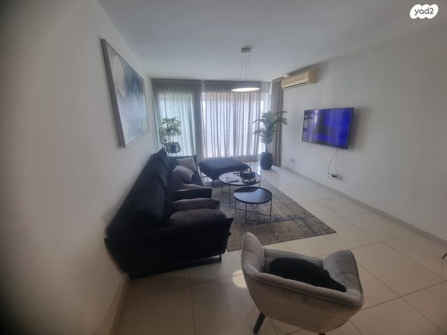 דירה, עמק ברכה, נחלת יצחק, תל אביב יפו