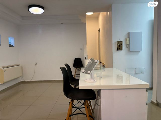 בית פרטי/ קוטג', נורית, מורד ההר, שלומי