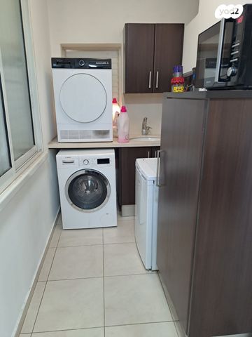 דירה, יחזקאל דנין, לב העיר, בת ים