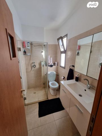 דירה, האלוף אהרון יריב 2, קרית אילון, חולון