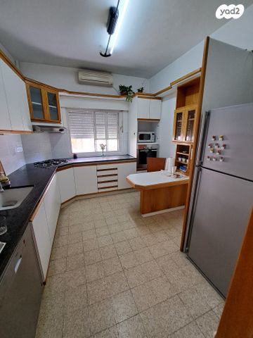 דירה, התמר, כרמל מערבי, חיפה