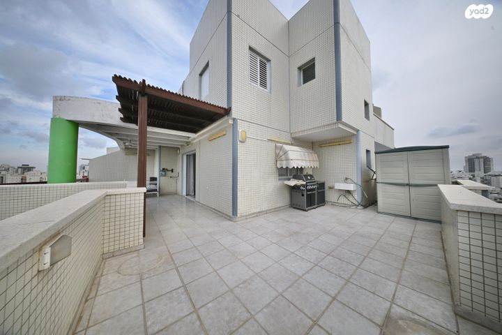 גג/ פנטהאוז, נאות שקמה, ראשון לציון