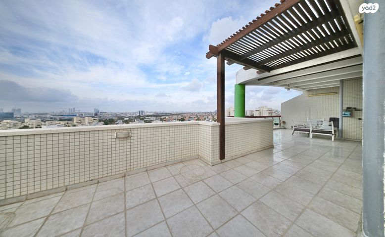 גג/ פנטהאוז, נאות שקמה, ראשון לציון