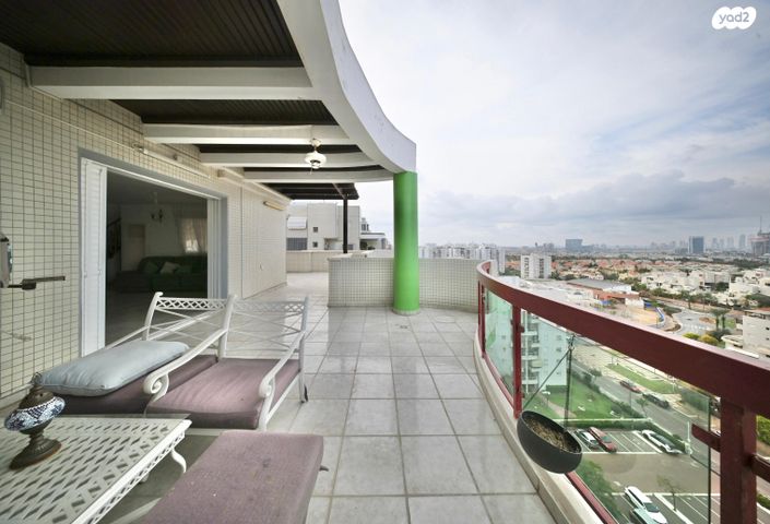 גג/ פנטהאוז, נאות שקמה, ראשון לציון