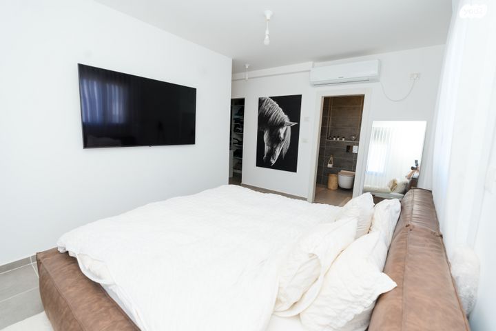 גג/ פנטהאוז, אור ים, אור עקיבא