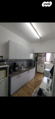 דירה, רש"י, נחלת גנים, רמת גן