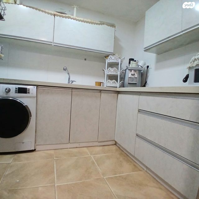 דירה, אביב, ראש העין