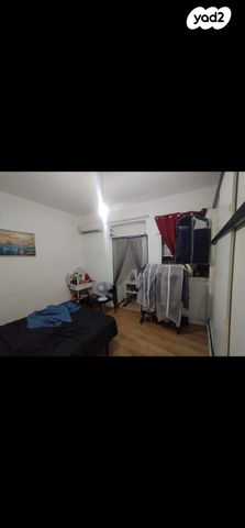 דירה, רש"י, נחלת גנים, רמת גן